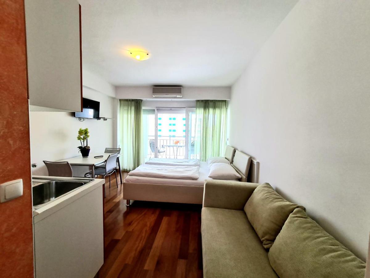 Apartments Veronika Makarska Kültér fotó